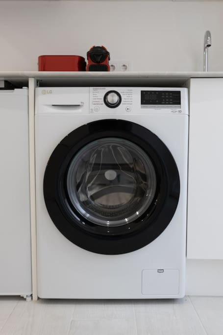 מדריד Apartamento Amplio Y Coqueto A Solo 750M Bernabeu מראה חיצוני תמונה